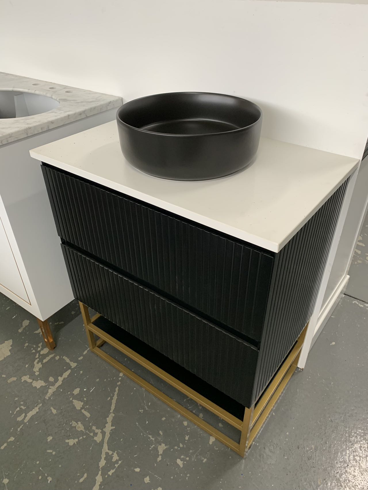 Hampton Style Bathroom Vanity Cecilia White, Black, Navy Blue