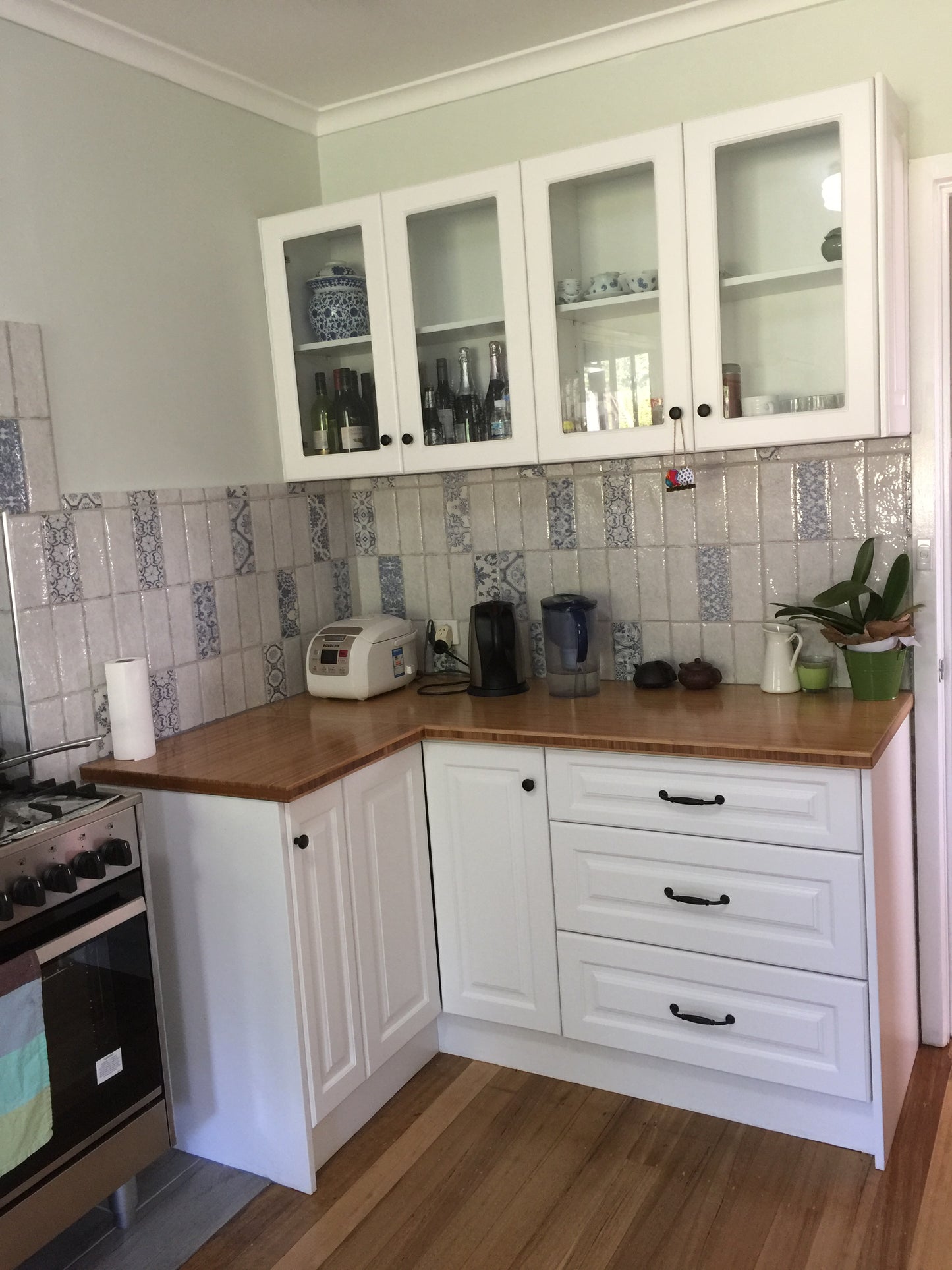 Flat Pack Kitchen Cabinets Wall Glass Cabinets