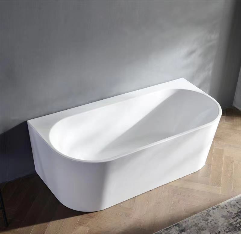 Bathtub Free Standing Back to Wall