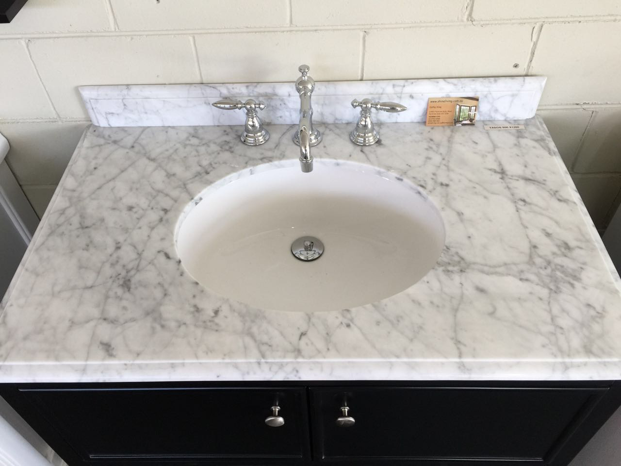 Carrara Marble Bench Top With Undermount Basin