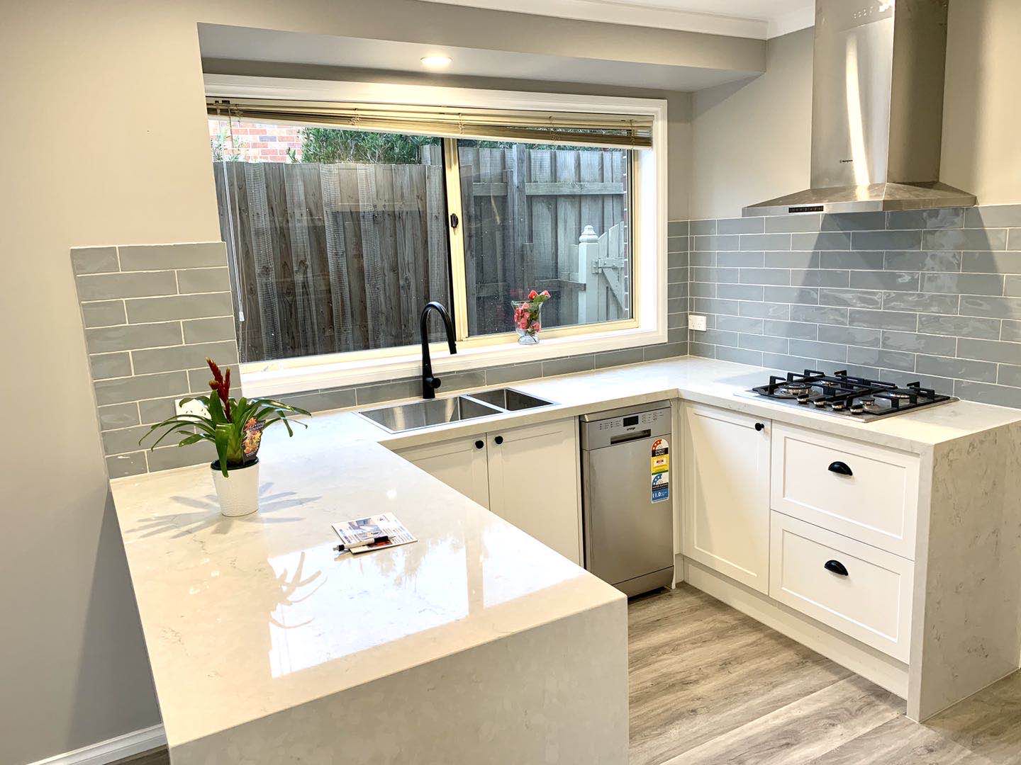 Hampton Shaker Style Flat Pack Cupboards Pot Drawers