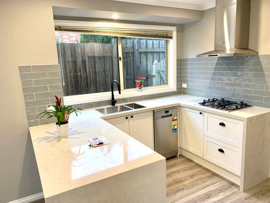 Hampton Shaker Style Flat Pack Cupboards Pot Drawers