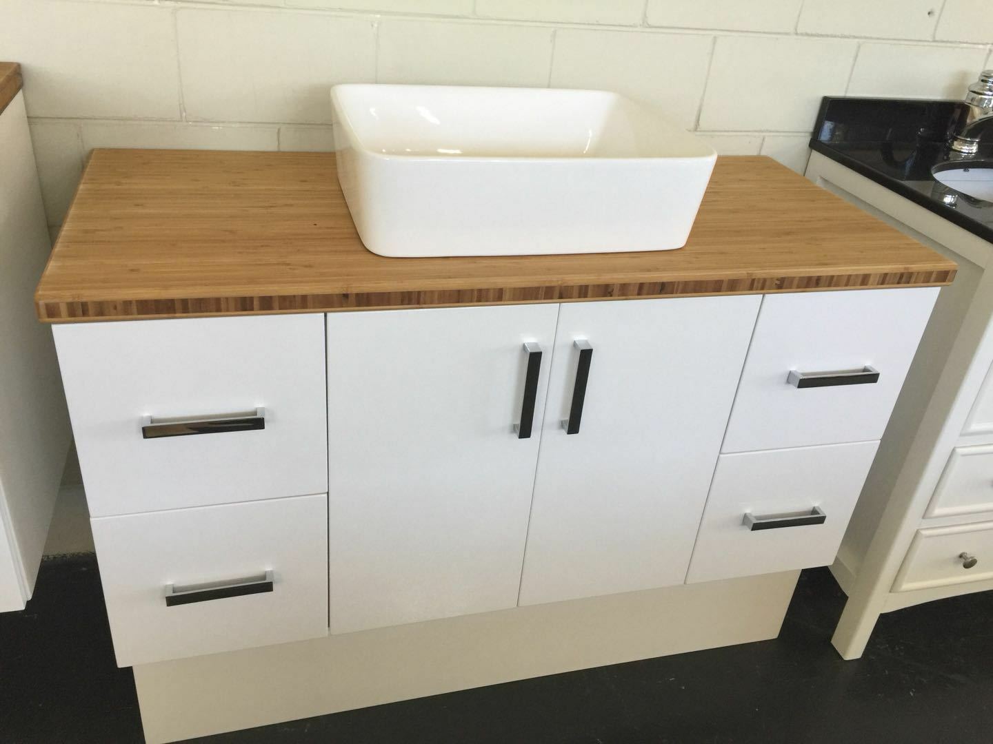 White High Gloss Bathroom Vanity Nowa Nowa