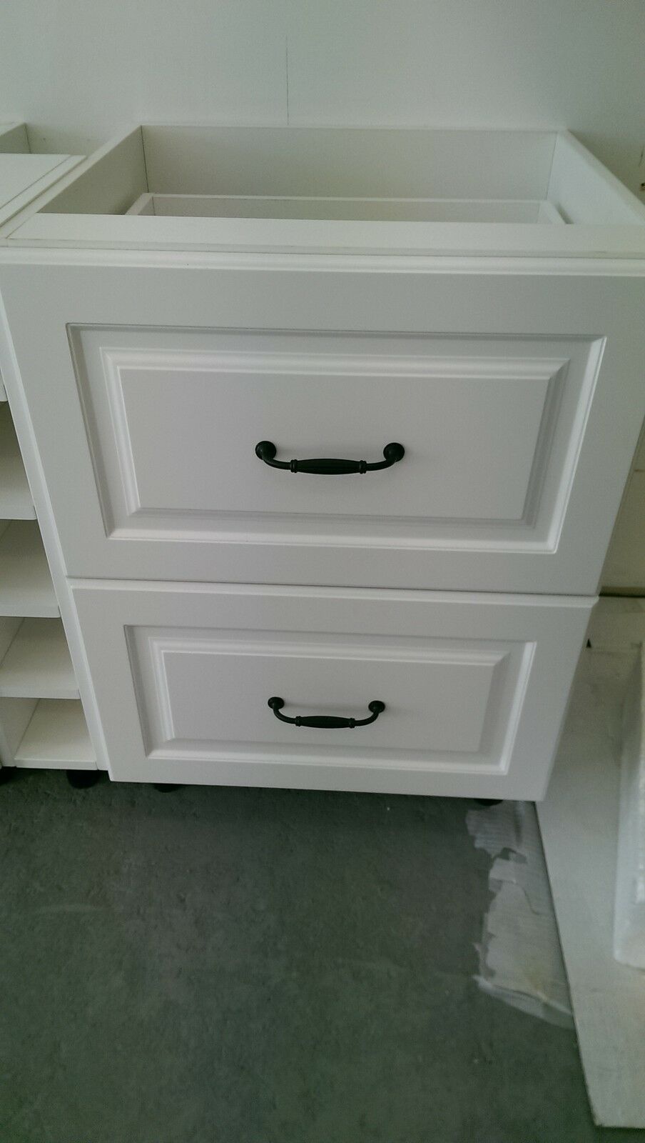 Hampton Shaker Style Flat Pack Cupboards Pot Drawers